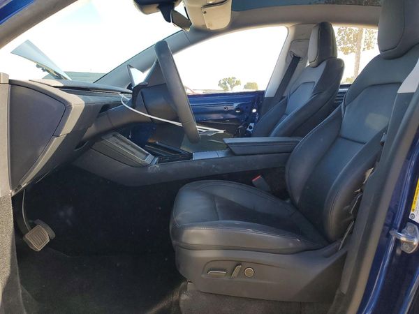 2026 TESLA MODEL Y — DENT