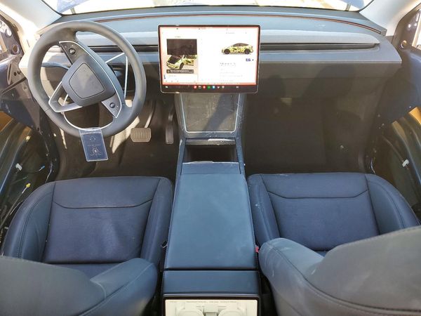 2026 TESLA MODEL Y — CKPT