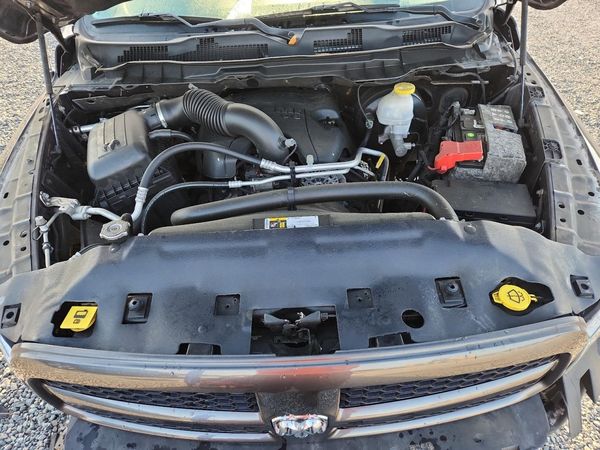 2019 RAM 1500 CLASSIC — Engine bay