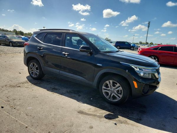 2021 KIA SELTOS — Passenger 3/4