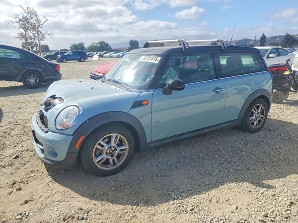 2013 MINI COOPER — DSFA — Front 3/4