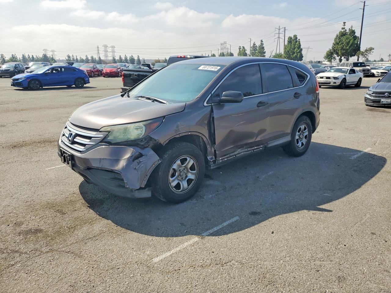 2014 HONDA CRV LX — Front 3/4