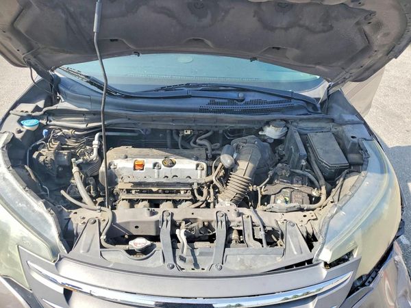 2014 HONDA CRV LX — Engine bay