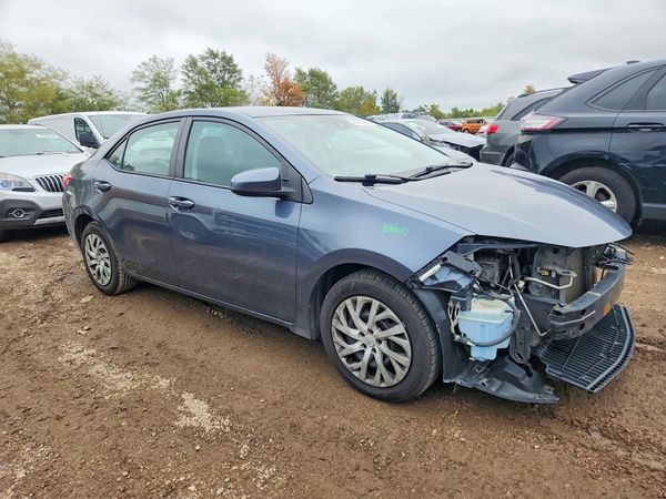 2017 TOYOTA COROLLA — Passenger 3/4
