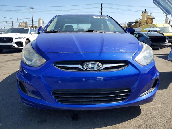 2013 HYUNDAI ACCENT GLS, GS