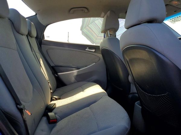 2013 HYUNDAI ACCENT GLS, GS