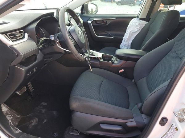 2021 TOYOTA RAV4 — DENT