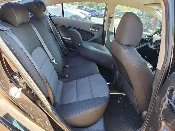 2017 KIA FORTE LX Popular, S — PSRS