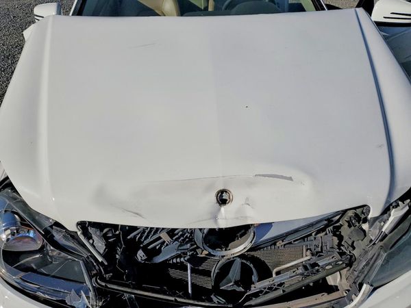 2012 MERCEDES-BENZ C C250 — Engine bay