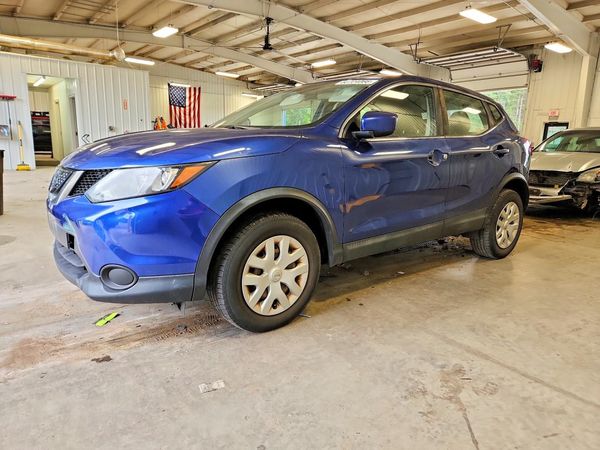 2018 NISSAN ROGUE SPORT — Front 3/4