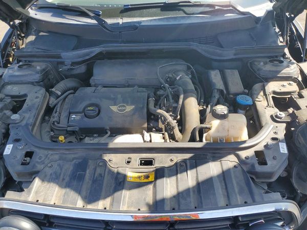 2016 MINI COOPER — Engine bay