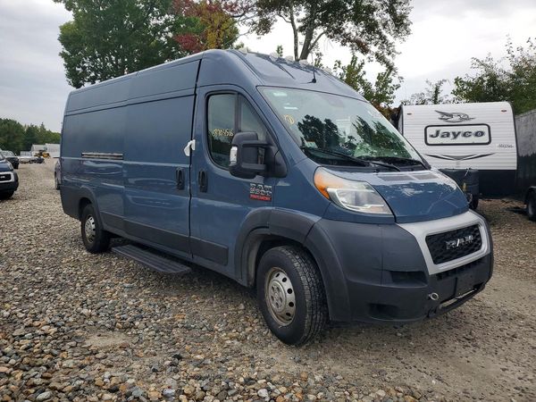 2021 RAM PROMASTER 3500 — Passenger 3/4