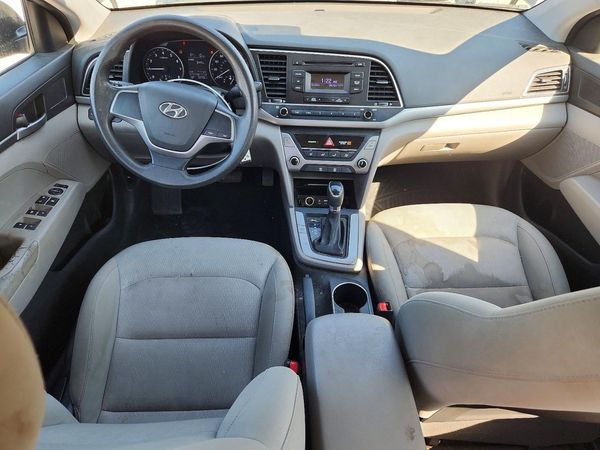 2017 HYUNDAI ELANTRA SE Base