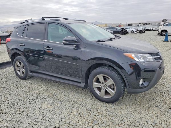 2015 TOYOTA RAV4 XLE (M Grade) — Passenger 3/4