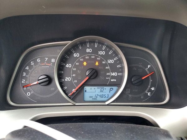 2015 TOYOTA RAV4 XLE (M Grade) — ODOM