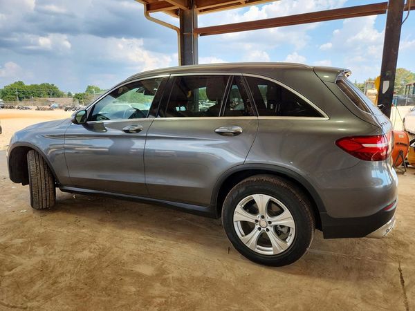 2016 MERCEDES-BENZ GLC GLC300 — DSRA