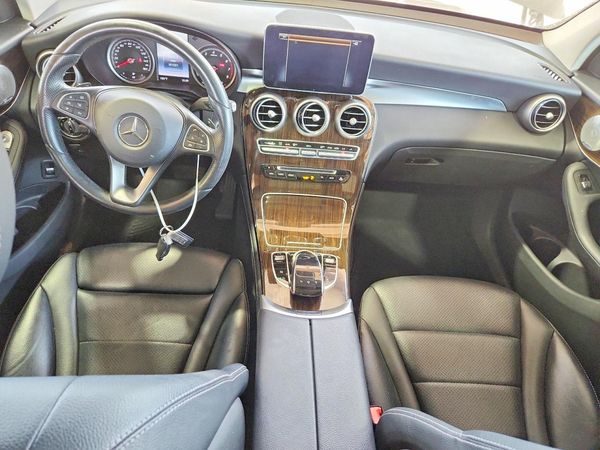 2016 MERCEDES-BENZ GLC GLC300 — CKPT