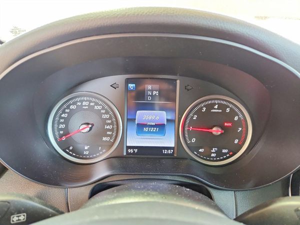 2016 MERCEDES-BENZ GLC GLC300 — ODOM