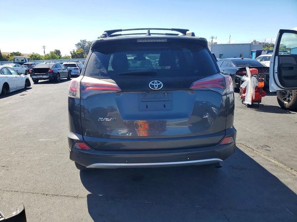 2016 TOYOTA RAV4 SE (S Grade) — DIRR