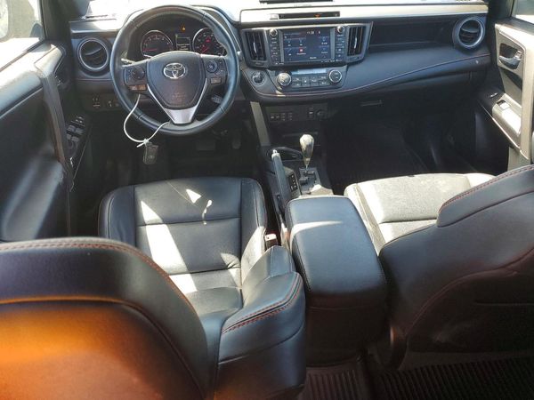 2016 TOYOTA RAV4 SE (S Grade) — CKPT