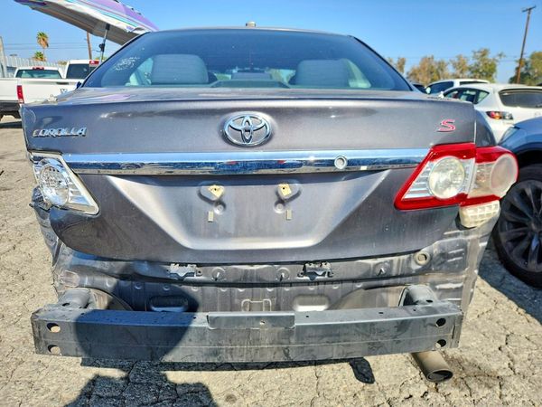 2013 TOYOTA COROLLA — DIRR
