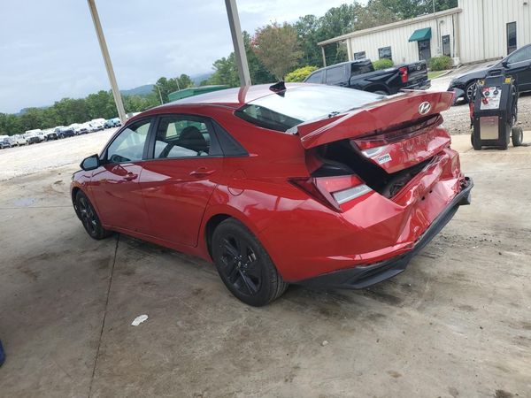 2022 HYUNDAI ELANTRA