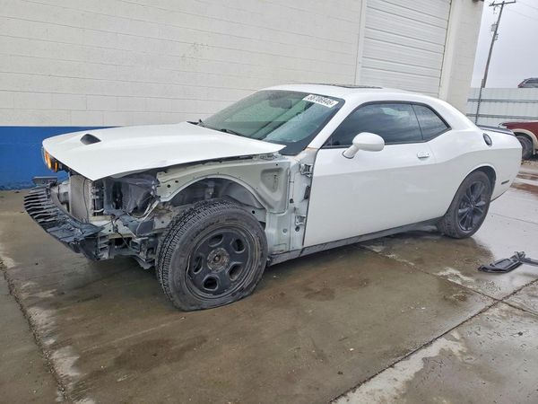 2020 DODGE CHALLENGER GT — Front 3/4