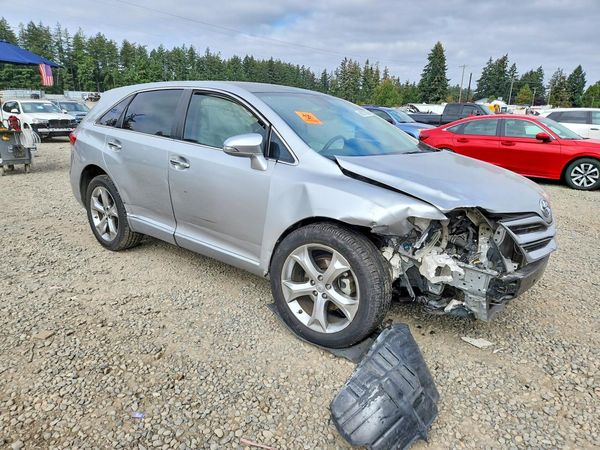 2015 TOYOTA VENZA XLE — Passenger 3/4