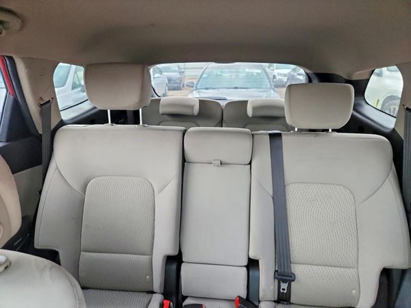 2018 HYUNDAI SANTA FE SE Base — SUVN