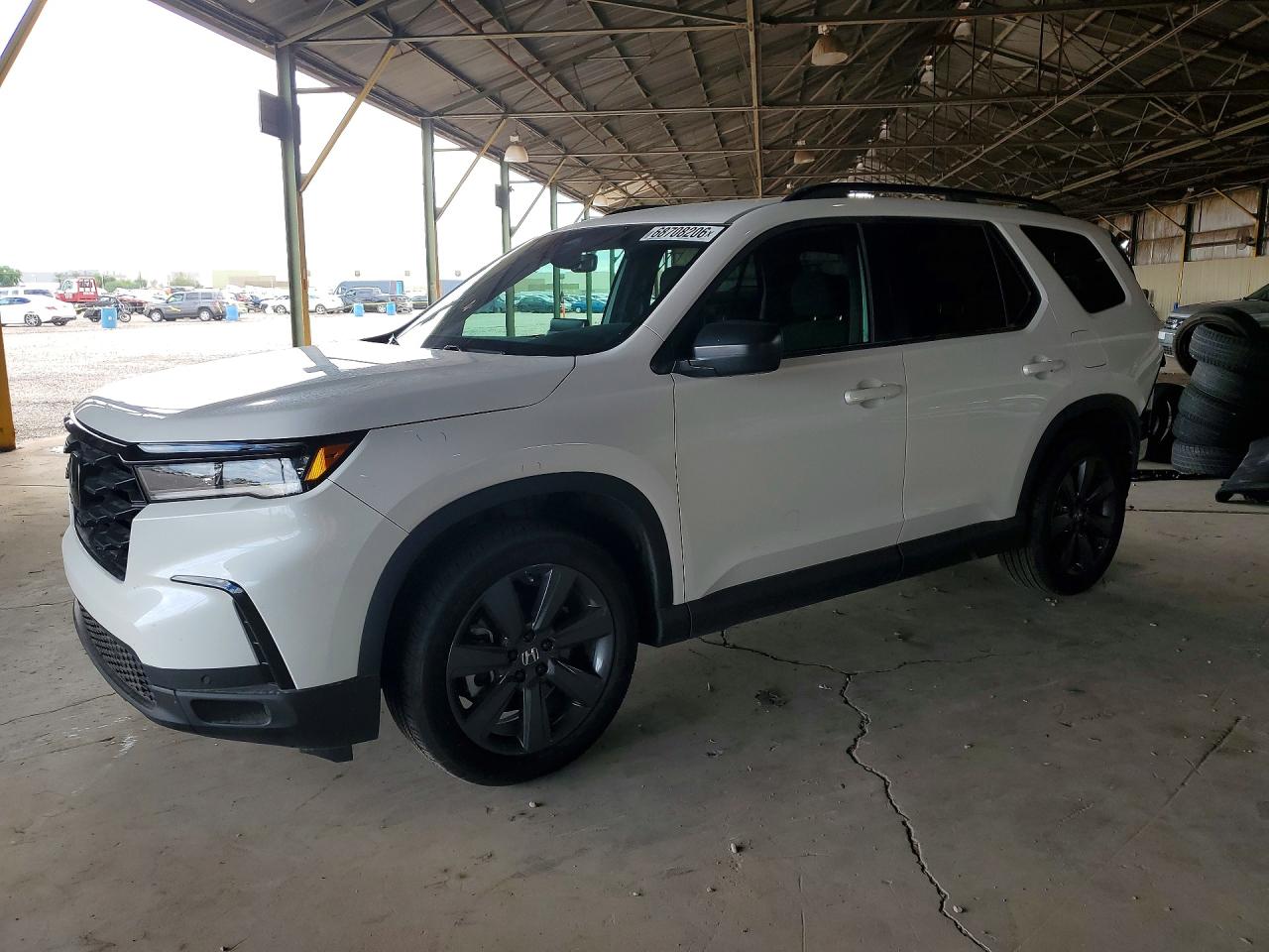 2025 HONDA PILOT — Front 3/4