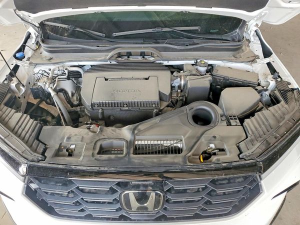 2025 HONDA PILOT — Engine bay