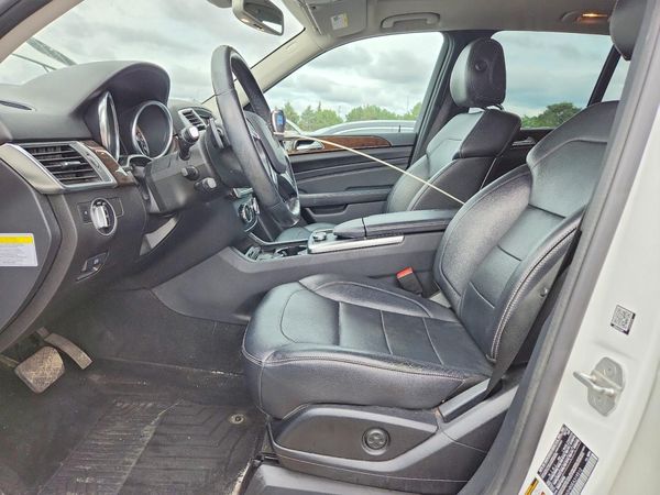2014 MERCEDES-BENZ ML ML350 4-MATIC — DENT