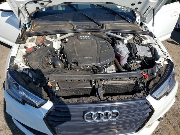 2019 AUDI A4 — Engine bay