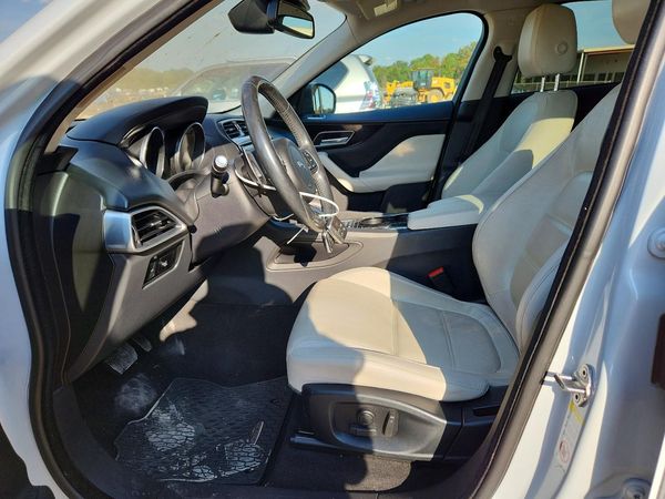 2017 JAGUAR F-PACE — DENT