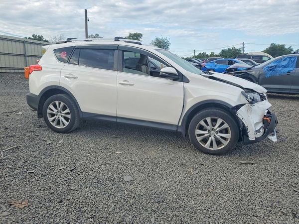 2014 TOYOTA RAV4 High — Passenger 3/4