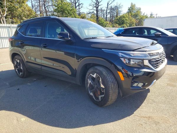 2025 KIA SELTOS EX — Passenger 3/4