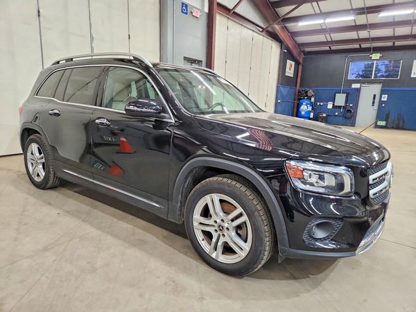 2020 MERCEDES-BENZ GLB GLB250-4M