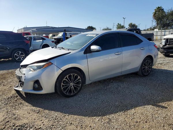 2016 TOYOTA COROLLA