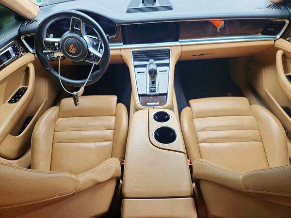 2017 PORSCHE PANAMERA Base (2WD), 4 (4WD) — CKPT