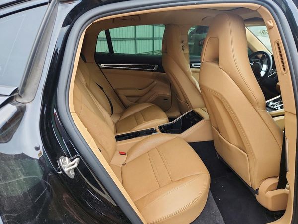 2017 PORSCHE PANAMERA Base (2WD), 4 (4WD) — PSRS