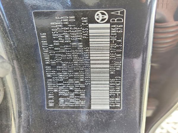 2015 TOYOTA COROLLA L/LE — VINS