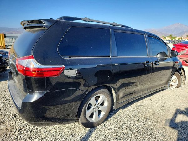 2020 TOYOTA SIENNA E grade — PSRA