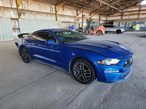 2018 FORD MUSTANG — Passenger 3/4