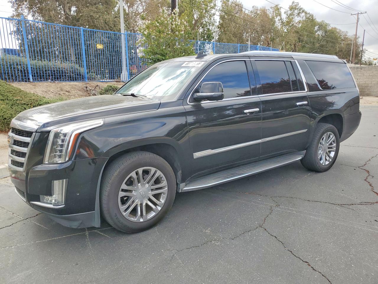 2017 CADILLAC ESCALADE ESV Base