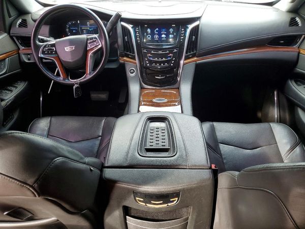 2017 CADILLAC ESCALADE ESV Base