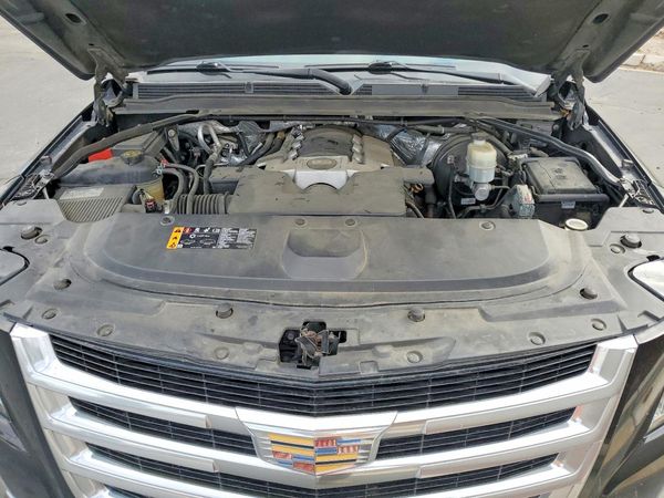 2017 CADILLAC ESCALADE ESV Base