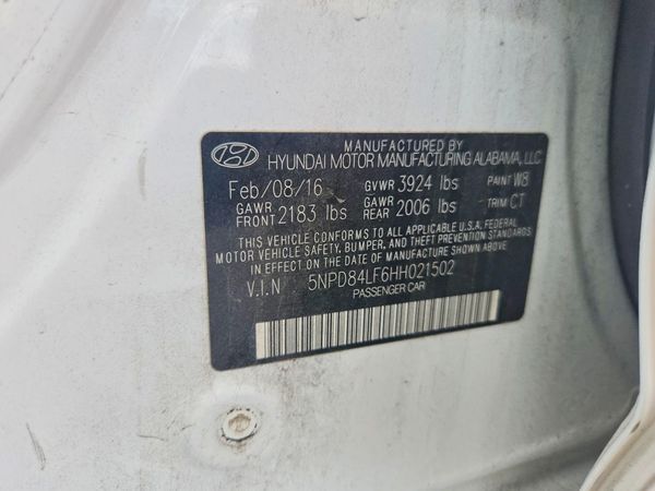 2017 HYUNDAI ELANTRA