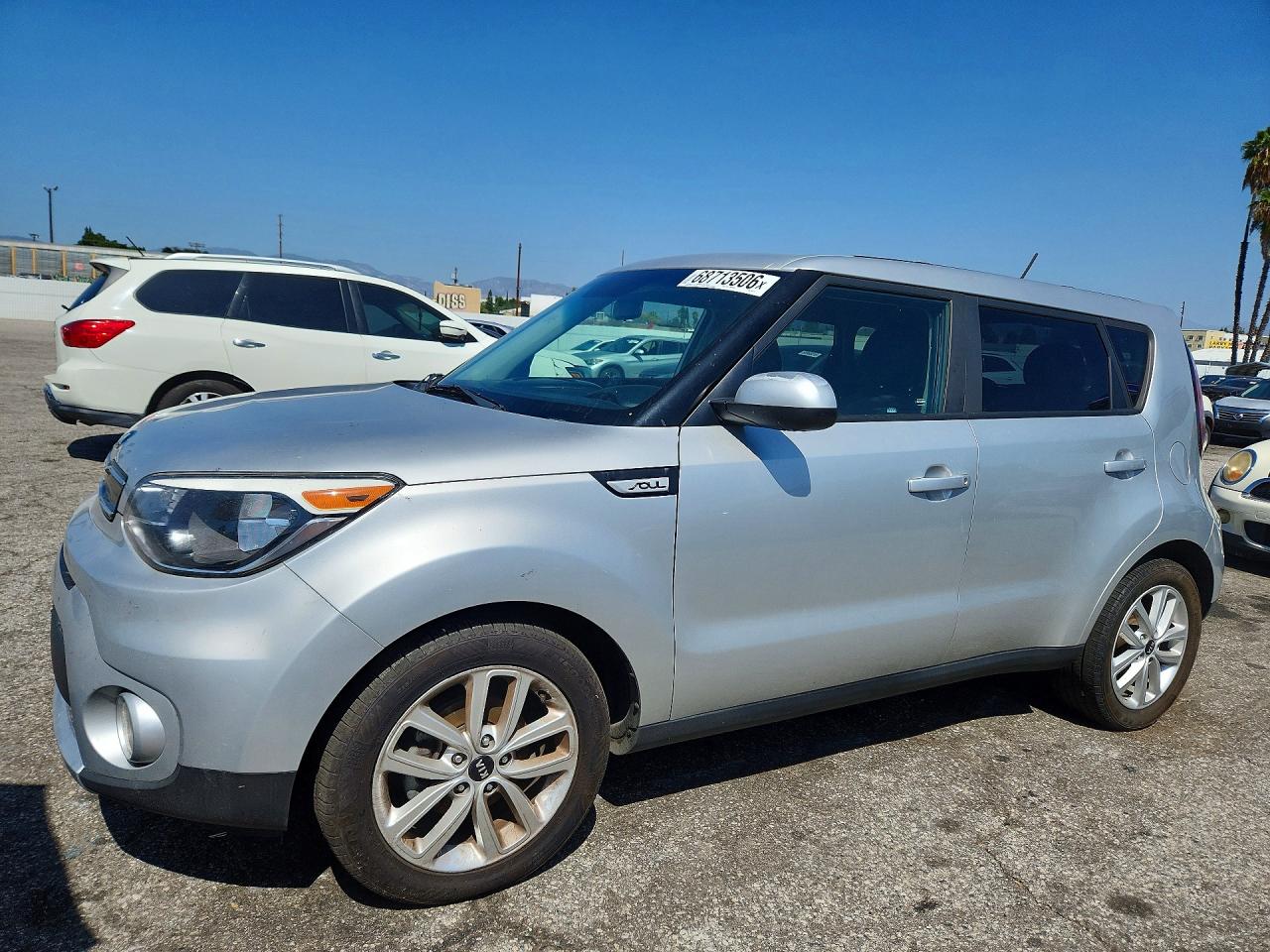 2018 KIA SOUL — Front 3/4