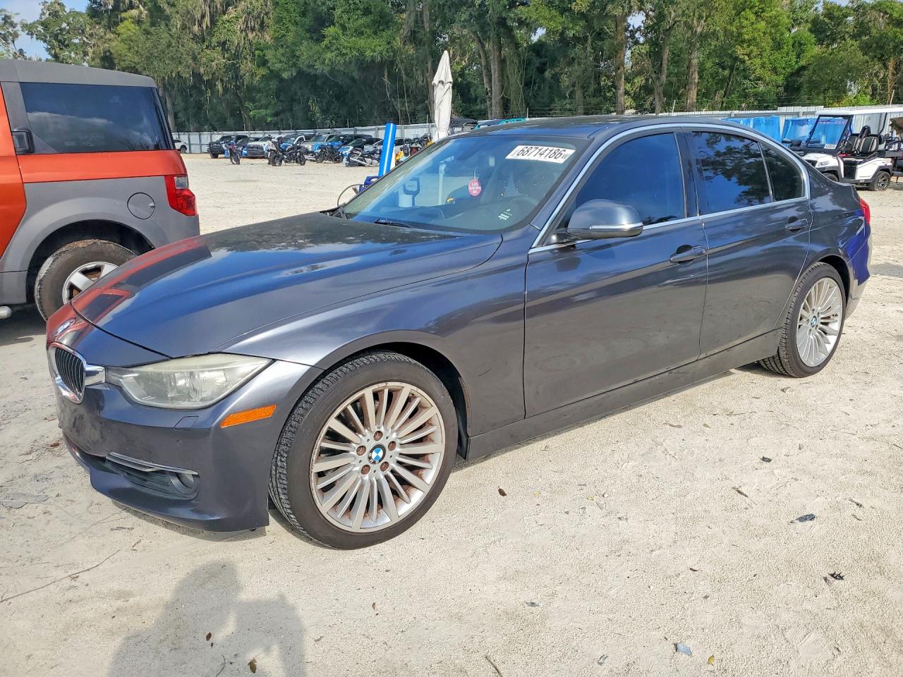 2013 BMW 328 — Front 3/4