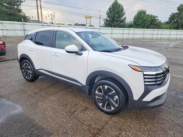 2025 NISSAN KICKS — Passenger 3/4
